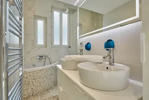 Chic Duplex Loft in the Heart of Paris Montorgueil - Image 3