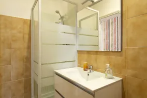Rome La Sapienza Apartment - Image 2