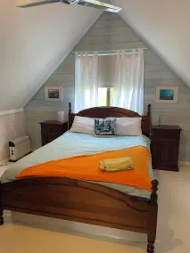 Golden Beachhouse - 5 mins from 90mile beach and shops - Image 4