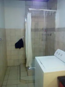 1233 auf WEbb Geräumiges Apartment zur Selbstverpflegung im Erdgeschoss - Image 2