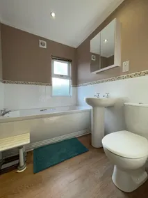 Luxury lodge situated on a tranquil holiday park - Image 4
