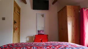 THE NOOK, a cosy 3 bed cottage, newly renovated & pet friendly in Tideswell - Image 5