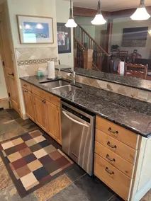 Spacious 4 bedroom Golf Course Home w/ Hot Tub by Gorecreek Rentals - Image 2