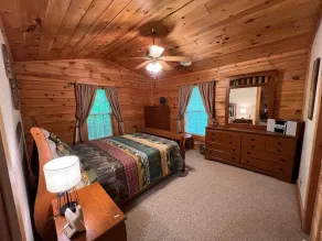 Enjoy peaceful beauty with View, Hot Tub, Privacy! - Image 3