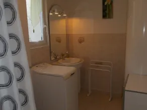 4-person gite, moderate price, in 1 village near a forest - Image 3