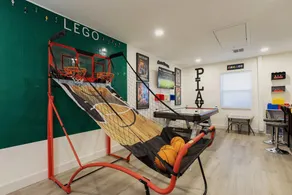 Walk to LEGOLAND Heated Pool Putting Green Beach Sunsets Boat Dock - Image 3