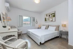 Elissavet - Tre Camere da Letto Villa, Ospiti Massimo 6 - Image 4