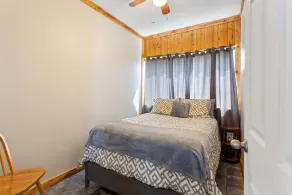 OCEANFRONT - Taunton Bay Escape with 2 Apts & Cottage - sleeps up to 13 people! - Image 5