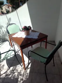 1-Zimmer-Ferienwohnung mit Terrasse Ivan Dolac, Hvar (A-18269-c) - Image 5