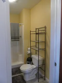 Cozy Urban Loft Near Downtown Frankfort - Image 4