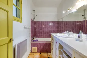 Casa de vacaciones 'Réattu' con piscina compartida, Wi-Fi y aire acondicionado - Image 4