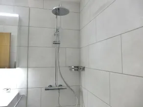 Dejlig lejlighed for 6 gæster med WIFI, TV, balkon, kæledyr tilladt og panorama udsigt - Image 4