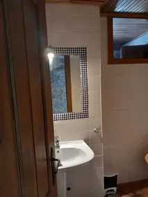 Casa vacanze 'Casa De Andrães - Glicíneas' con vista sulle montagne, Wi-Fi e aria condizionata - Image 2