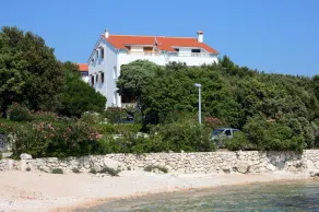 Apartamento de una habitación en la playa Mandre, Pag (A-6518-c) - Image 4