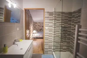 Enestående hus med opvarmet pool - 8 personer - Image 2