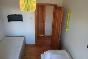 Cottage near the beach with sea views - Image 4