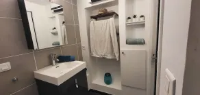 Une Escale en bord de Plage avec piscine et jardins - Image 3