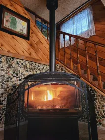 Steps away from Wild Basin:RMNP- 2-bdrm cabin perfect for adventure or relaxing! - Image 2