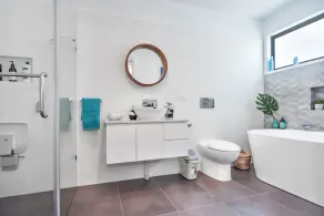 Great rates for a Currarong luxury ground floor apartment. - Image 3