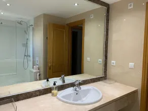 Appartement de luxe en bord de mer avec bain à remous - 3 terrasses ensoleillées, wifi et barbecue à gaz - Image 3