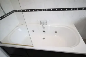 Whitley Bay - Sleeps 6 - Parking - Fast Wifi - Dogs Welcome - Image 3