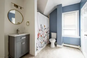 Beautiful & Cozy Apt For Your Group ★ Hosts 6 People | Near Downtown & Fed. Hill - Image 2