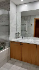 Cond Fechado, Piscina, Court de Ténis, Ginásio, Sauna e Banho Turco - Image 5