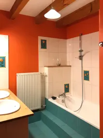 Rummelig 1. sal lejlighed på søen Annecy - Image 4