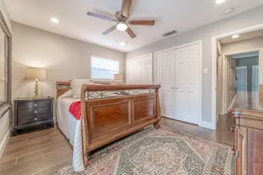Amazing NW Austin remodeled GEM of a home! - Image 3