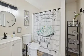 Spacious 4 bd with hot tub, theater &game zone - Image 4