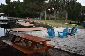 \"Salty Siren\" Mermaid Themed Room at Weeki Wachee Waterfront Adventure Retreat - Image 4
