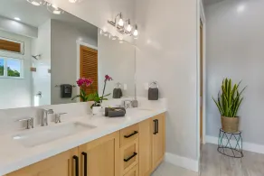 Relax Poipu Luxury Retreat -Waterfall Pool, Spa, Golf Course, Games & Beach Gear - Image 3