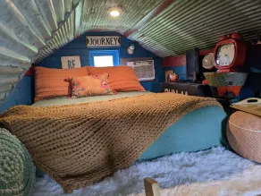Tiny LAKE House! 10 Minutes from Omaha - Image 5