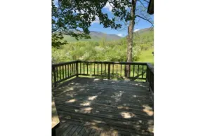 Guest House with stunning views from wrap-around deck  - Image 4