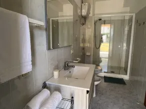 Comfortable Apartment with Beach Service Included - Image 2