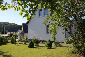 Great holiday in the Weserbergland! In house with garden for 4 people. & Pets - Image 5
