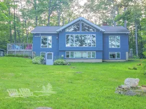 Fredelig Lakefront Retreat Central Location - Image 4
