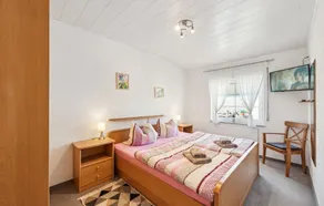 Cozy Home In Strohn With Kitchen - Image 4