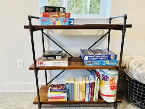Family friendly house close to college campuses, hiking, Massanutten, and more. - Image 3