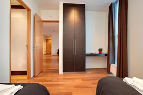 Luxury two bedroom apartment with an ocean view - Image 5