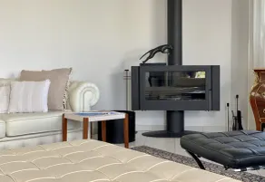 Villa destiné à 6 personnes sur 1000m2 de terrain arboré avec piscine. - Image 2