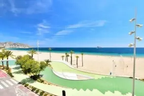 CL appartement en bord de mer à Benidorm - Image 5