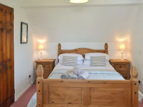 3 Schlafzimmer Unterkunft in Pentraeth, Anglesey - Image 4