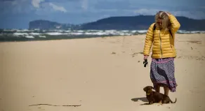 ARTNEST GETAWAY Walk to the beach - dog friendly - Image 2