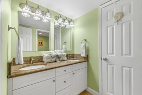 SeaSpray Riverside 813 - Image 3