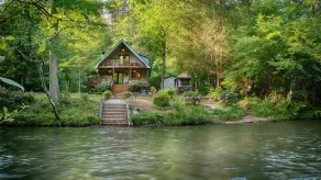 River Mist Log Cabin, Waterfront, HotTub, Fiske, WiFi, Fire Pit, Blue Ridge - Image 4