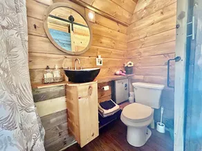 Wood Cabin in the Smoky Mountains - Image 2