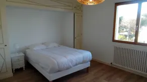 Beautiful seaside Villa in residential area with air conditioning - Image 4