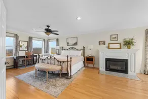 Private 52 Acre Mountain Top, Heated indoor Pool & Spa, Pond, Trails, 5 bedrooms - Image 4