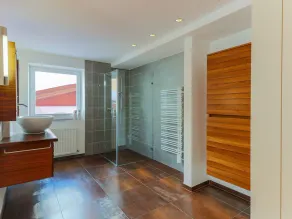 Luxurious Holiday Home in Krimml with Sauna - Image 3